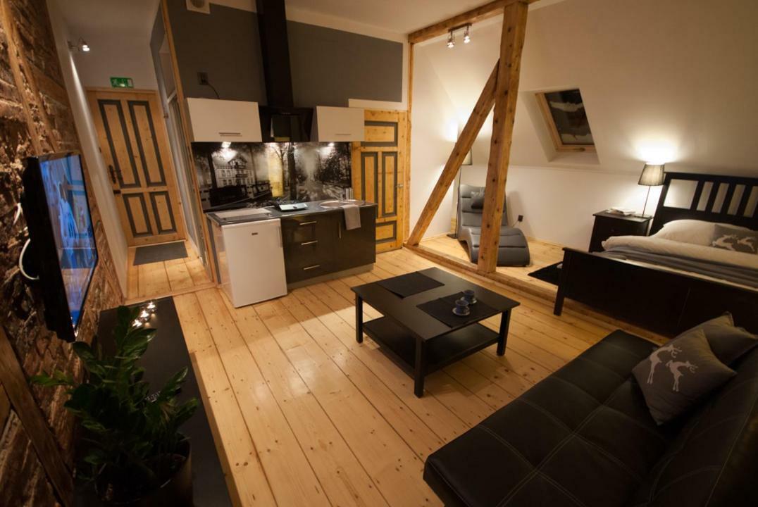 Apartamento Franciszek Przy Parku Szwedzkim Szczawno-Zdroj Exterior foto